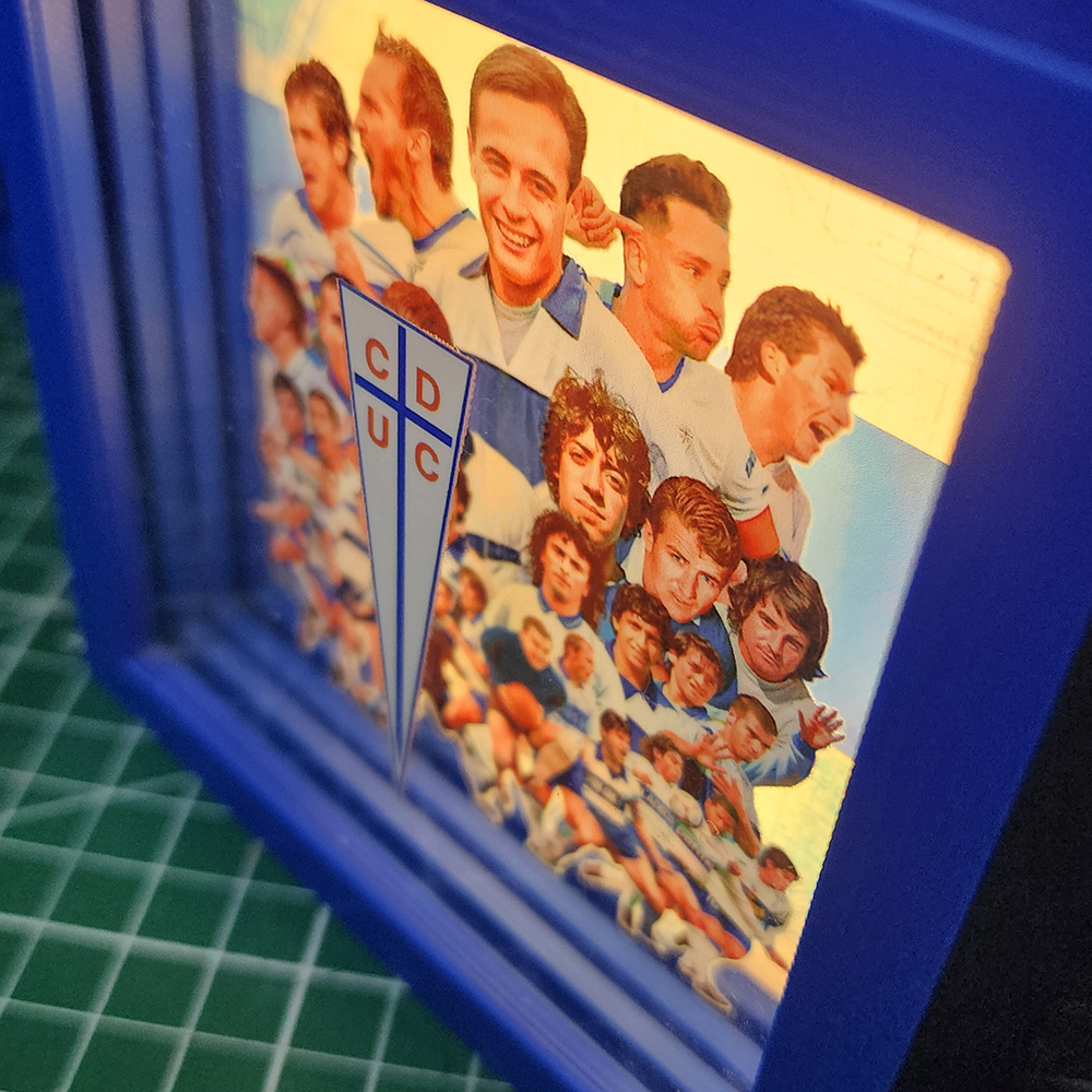 Universidad Catolica Caja Luminica 2