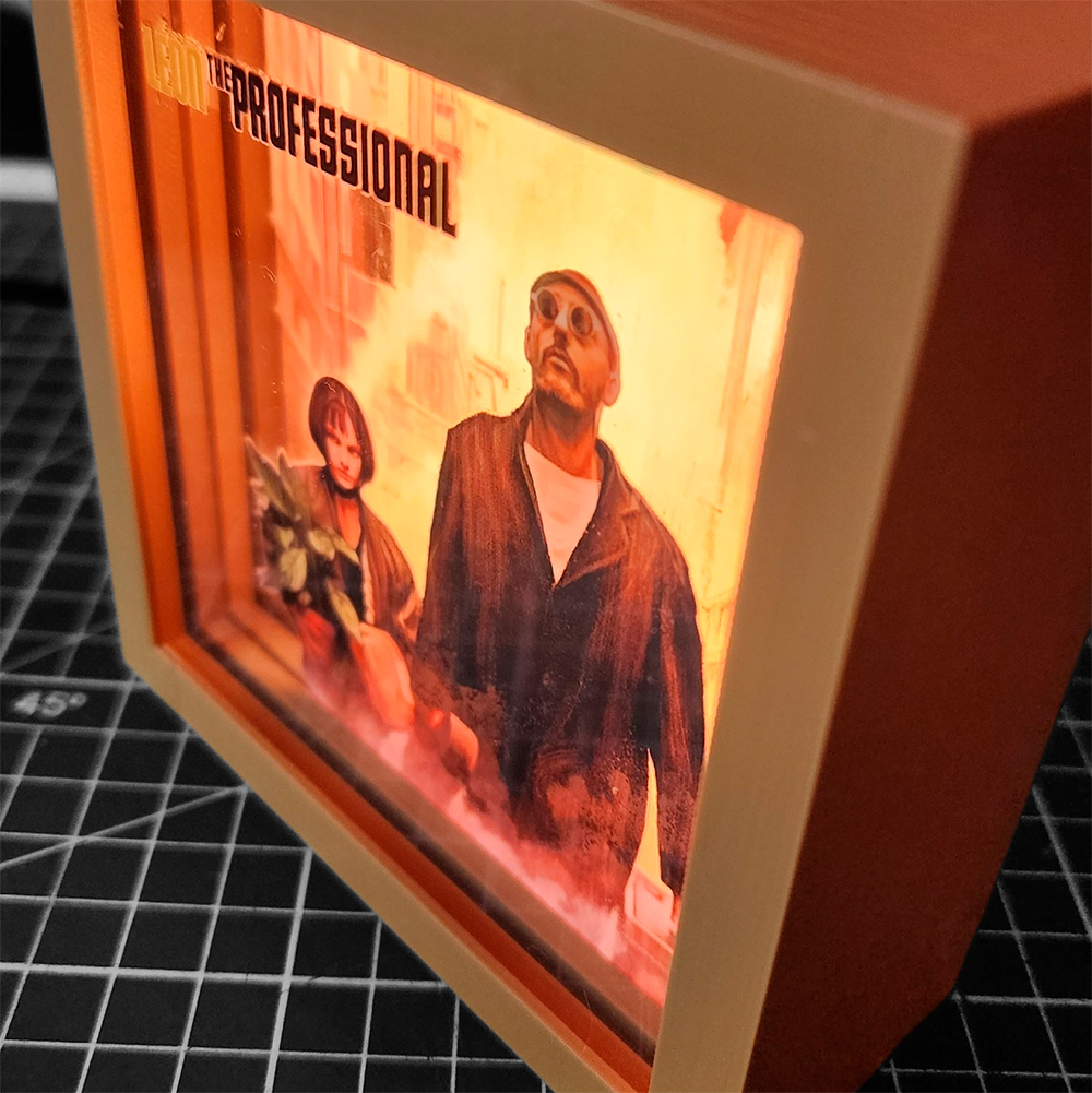 Leon The Professional Caja Luminica 2