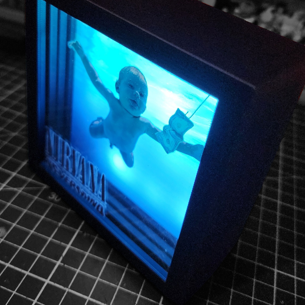 Nirvana Caja Luminica 2