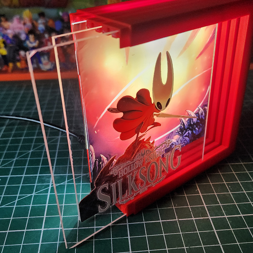 Silksong Caja Luminica 1