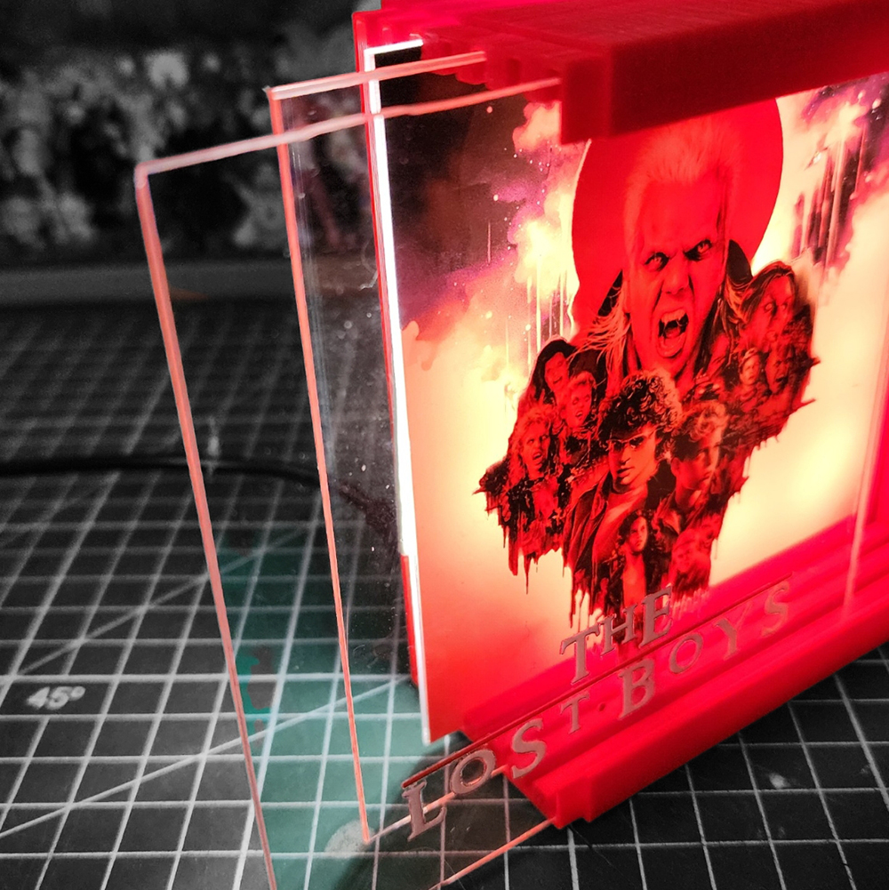 The Lost Boys Caja Luminica 1