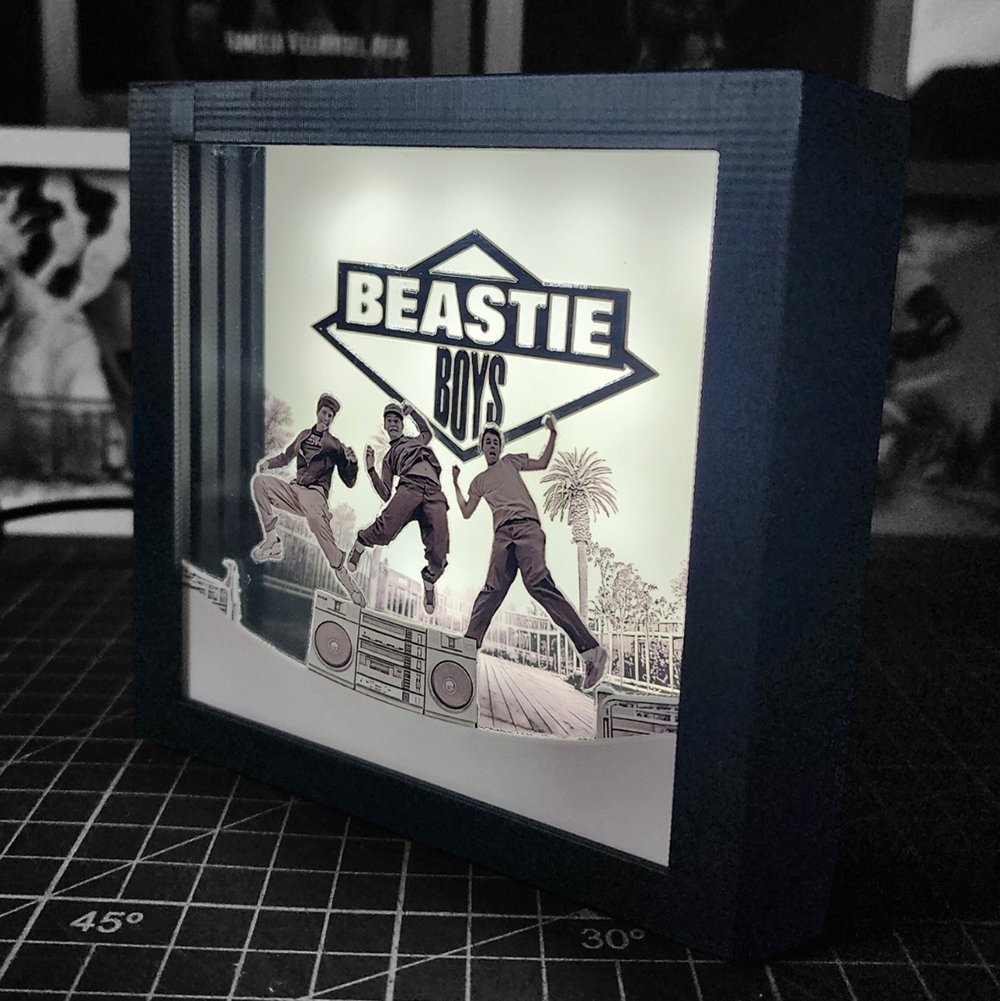 caja luminica escritorio beastie boys caja luminica escritorio beastie boys