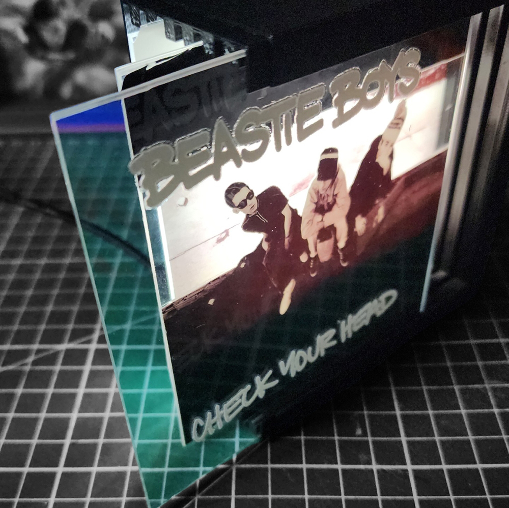 Beastie Boys Caja Luminica 1