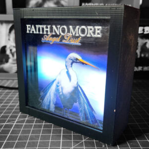 caja luminica escritorio faith no more angel dust