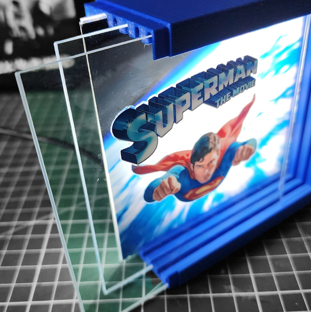 Superman Caja Luminica 1